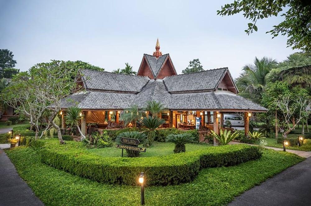 Phowadol Resort And Spa Чіанграй Екстер'єр фото